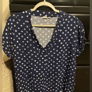 Navy Vneck blouse with diamond print